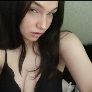 Meet your Posher, Lilly